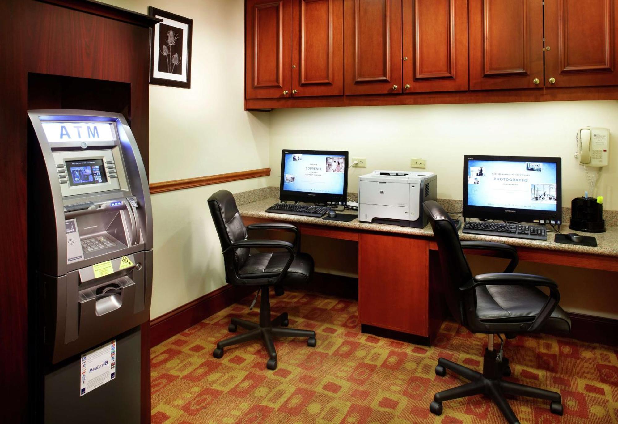 Hilton Garden Inn Tampa East Brandon Dış mekan fotoğraf