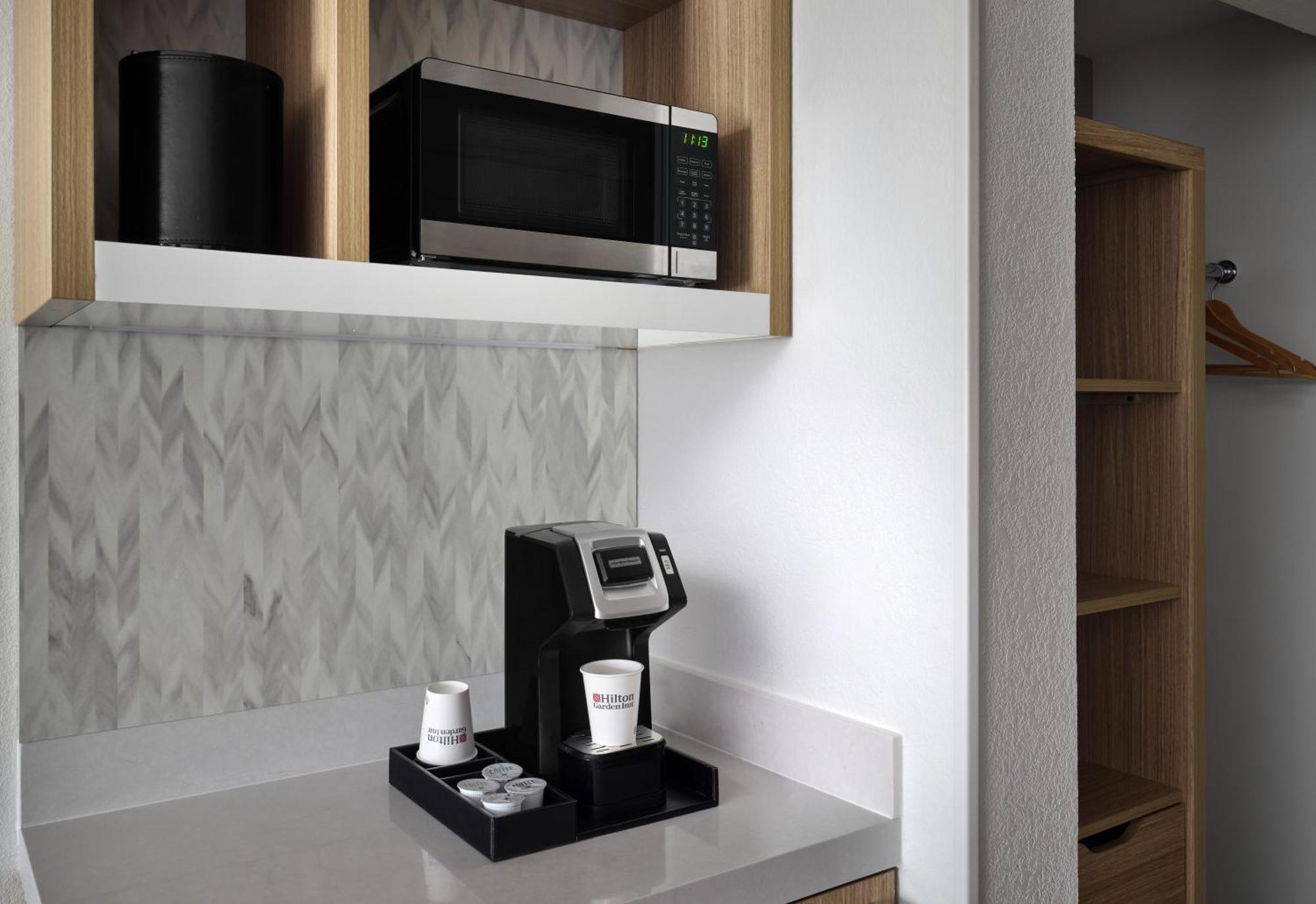 Hilton Garden Inn Tampa East Brandon Dış mekan fotoğraf